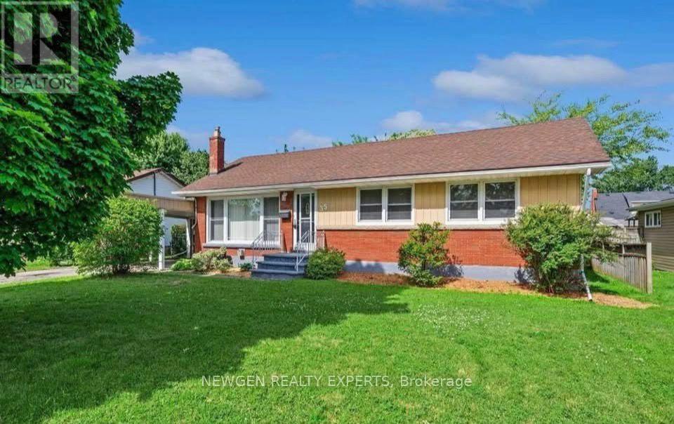 35 Gram Avenue, Welland, Ontario  L3C 1H5 - Photo 2 - X12856876