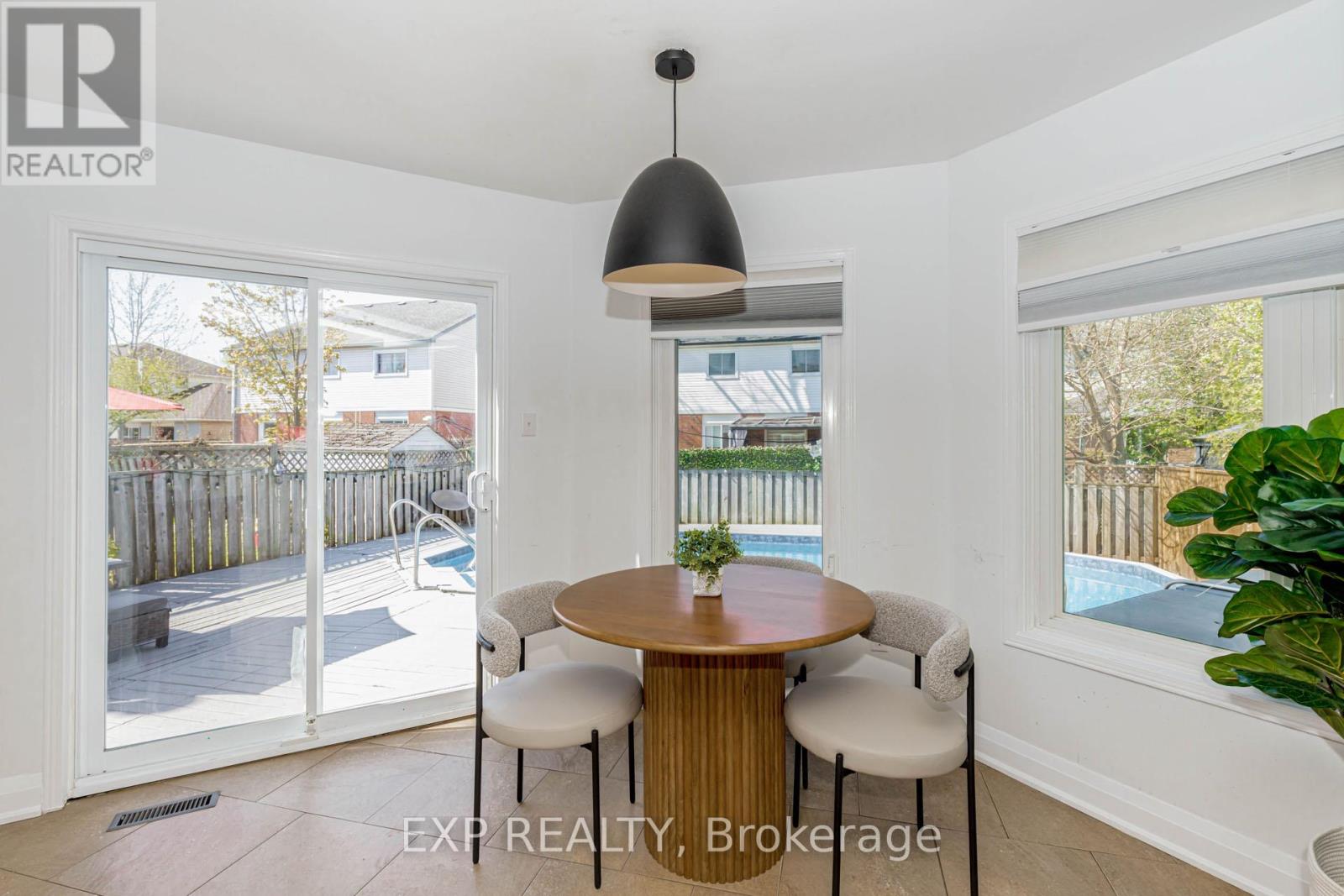 33 Meaghan Street, Hamilton, Ontario  L8B 0H5 - Photo 18 - X12856878