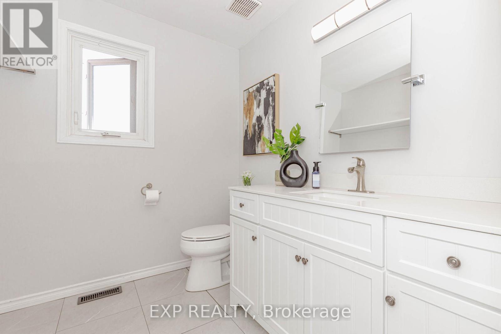 33 Meaghan Street, Hamilton, Ontario  L8B 0H5 - Photo 31 - X12856878