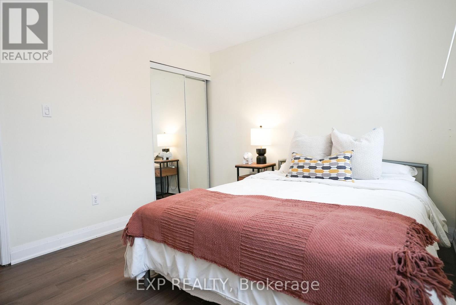 33 Meaghan Street, Hamilton, Ontario  L8B 0H5 - Photo 39 - X12856878