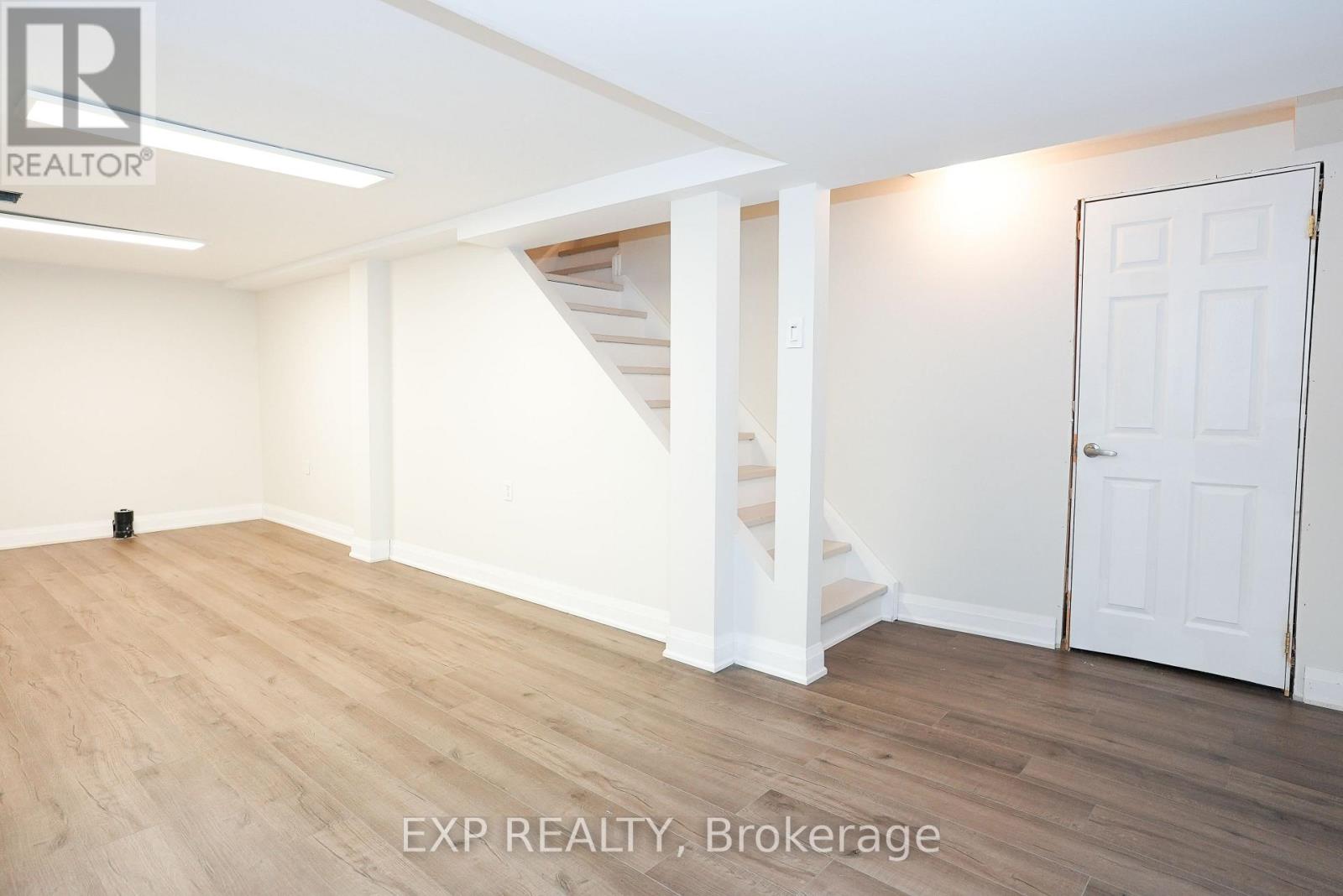 33 Meaghan Street, Hamilton, Ontario  L8B 0H5 - Photo 43 - X12856878