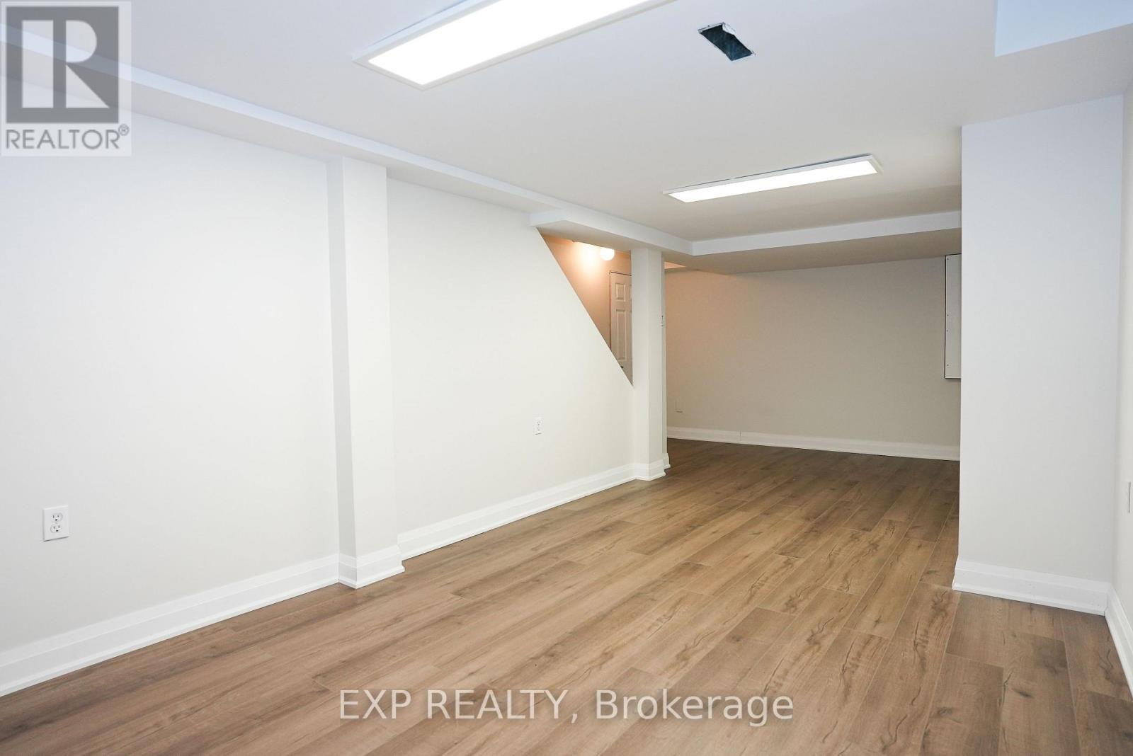 33 Meaghan Street, Hamilton, Ontario  L8B 0H5 - Photo 45 - X12856878