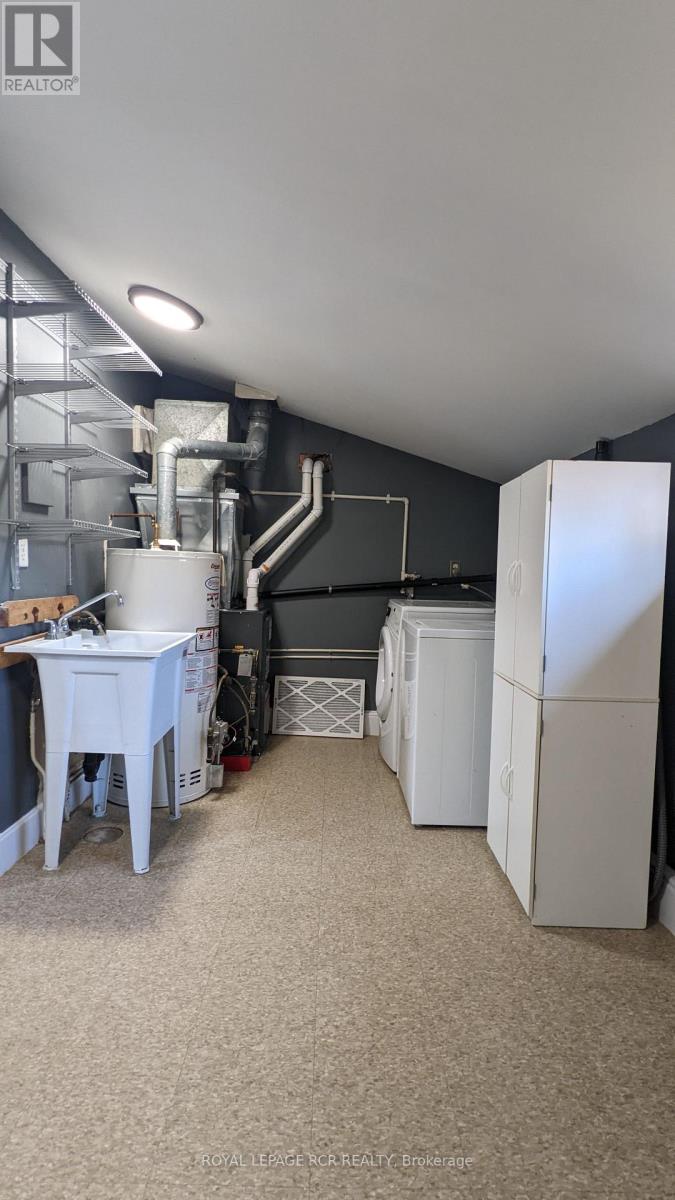 22 Ontario Street, Brantford, Ontario  N3S 2B9 - Photo 12 - X12856930