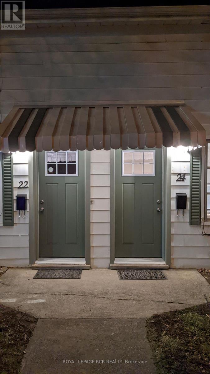 22 Ontario Street, Brantford, Ontario  N3S 2B9 - Photo 2 - X12856930