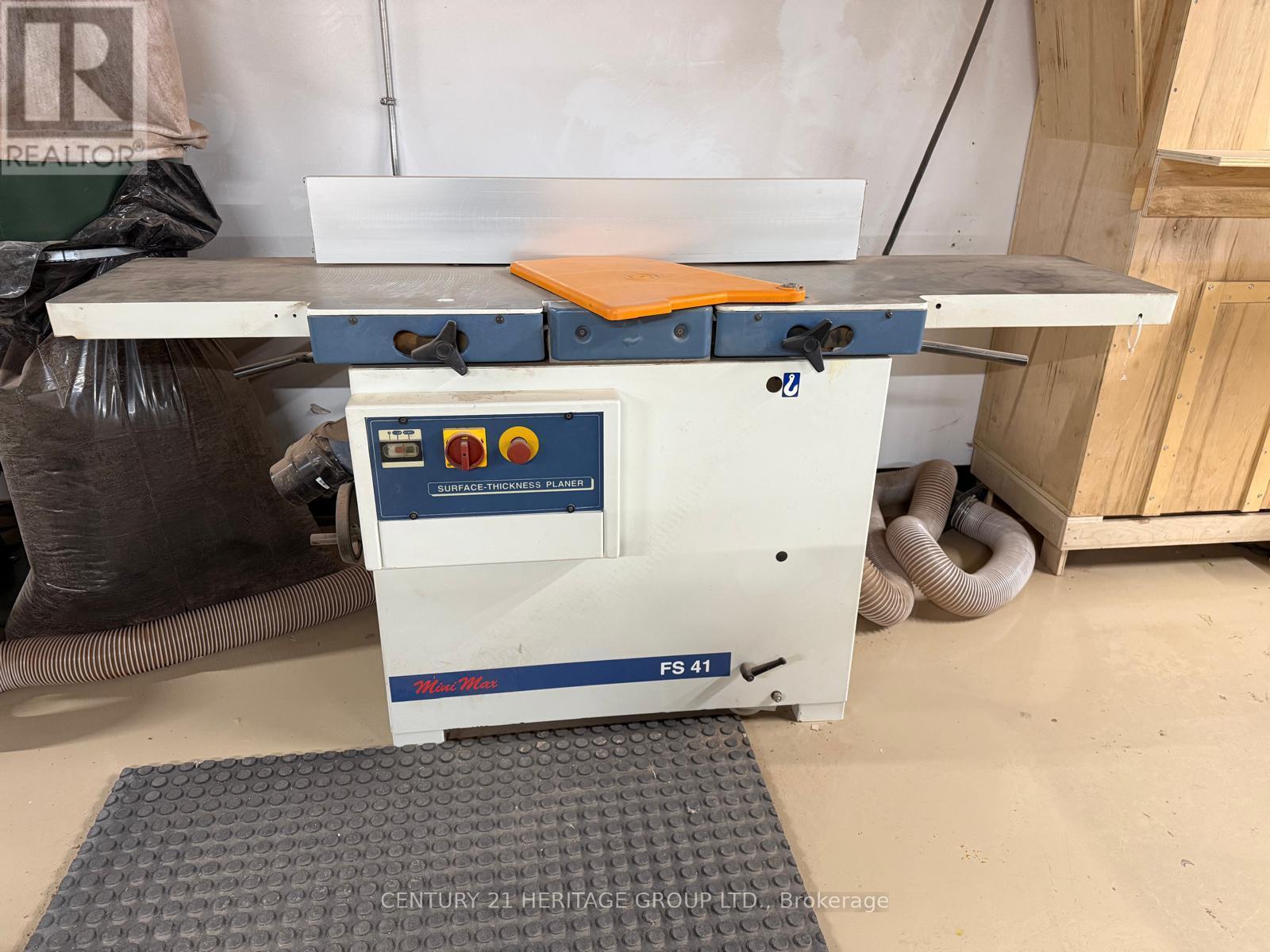 2 - 1700 Brampton Street N, Hamilton, Ontario  L8H 3S1 - Photo 10 - X12856932