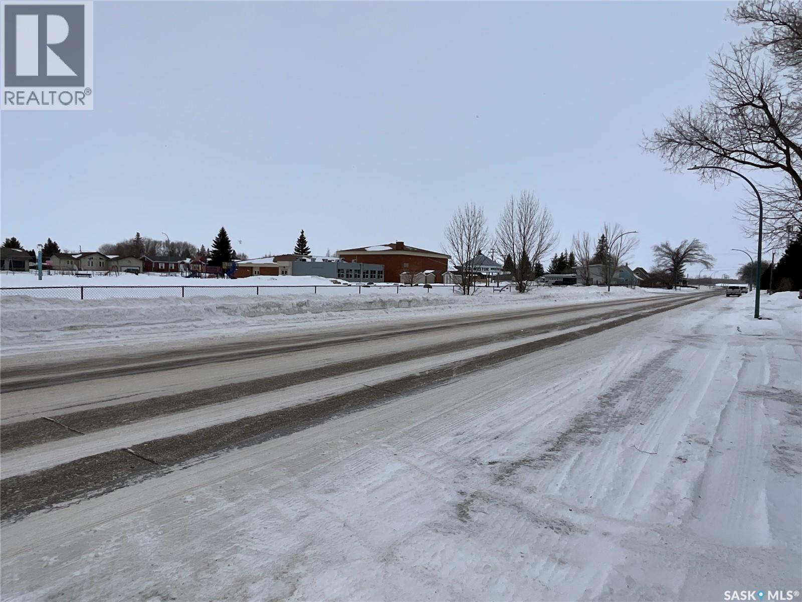 618 7th Avenue W, Melville, Saskatchewan  S0A 0G5 - Photo 32 - SK029917