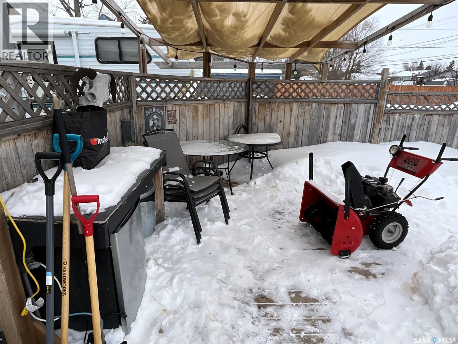 618 7th Avenue W, Melville, Saskatchewan  S0A 0G5 - Photo 35 - SK029917