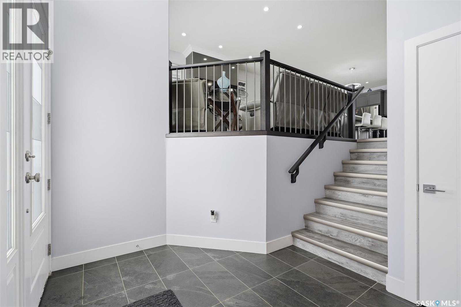 406 Hamm Lane, Saskatoon, Saskatchewan  S7V 0W2 - Photo 3 - SK029729