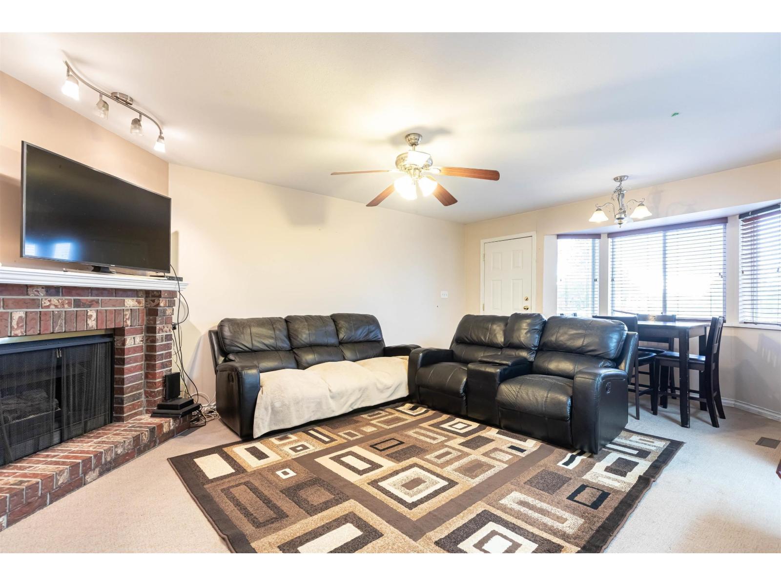 14312 69a Avenue, Surrey, British Columbia  V3W 0E2 - Photo 13 - R3096998