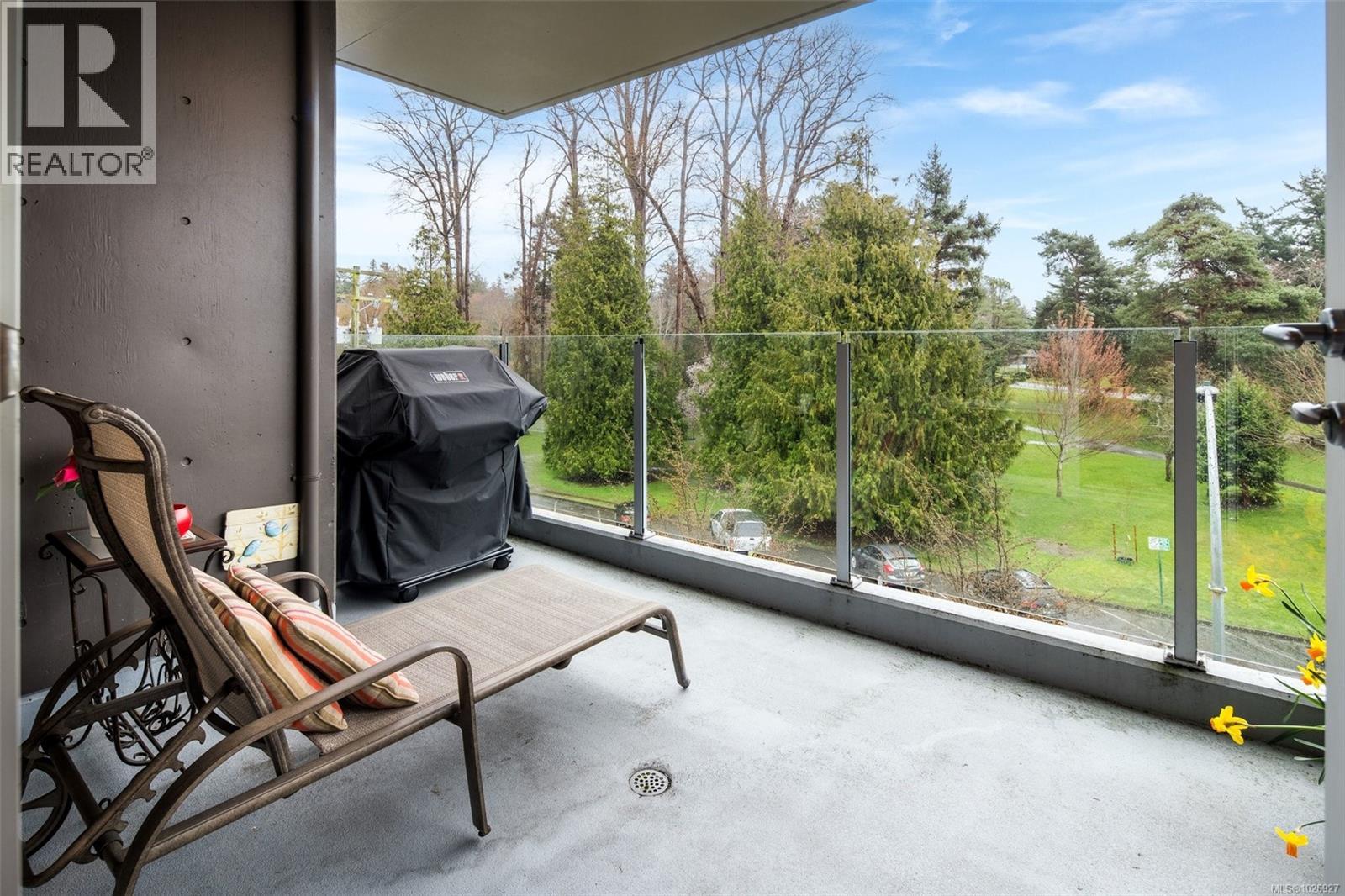 402 200 Douglas St, Victoria, British Columbia  V8V 2P2 - Photo 14 - 1026927