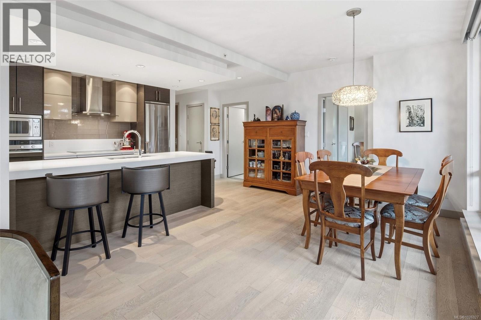 402 200 Douglas St, Victoria, British Columbia  V8V 2P2 - Photo 11 - 1026927