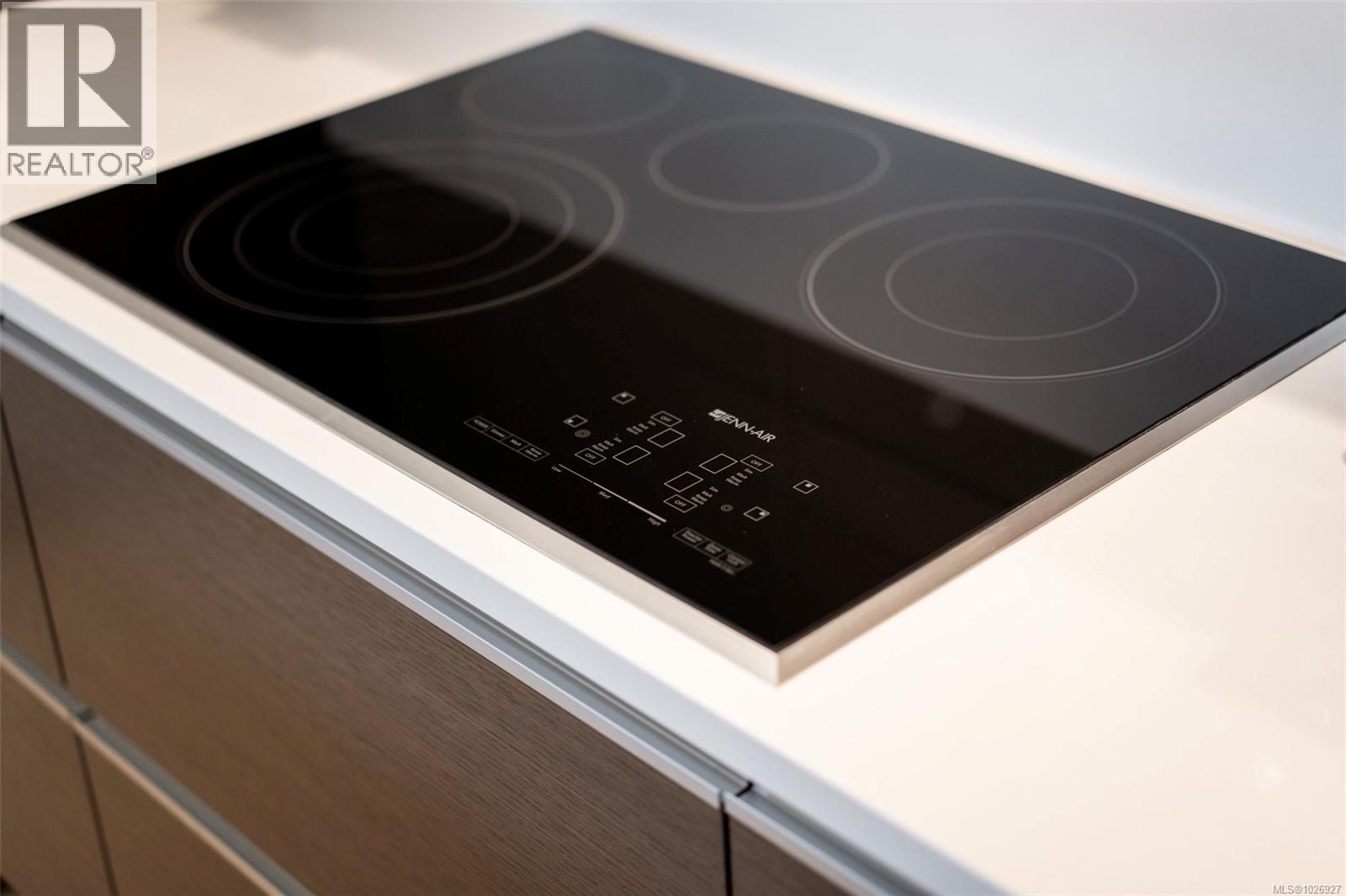 402 200 Douglas St, Victoria, British Columbia  V8V 2P2 - Photo 10 - 1026927