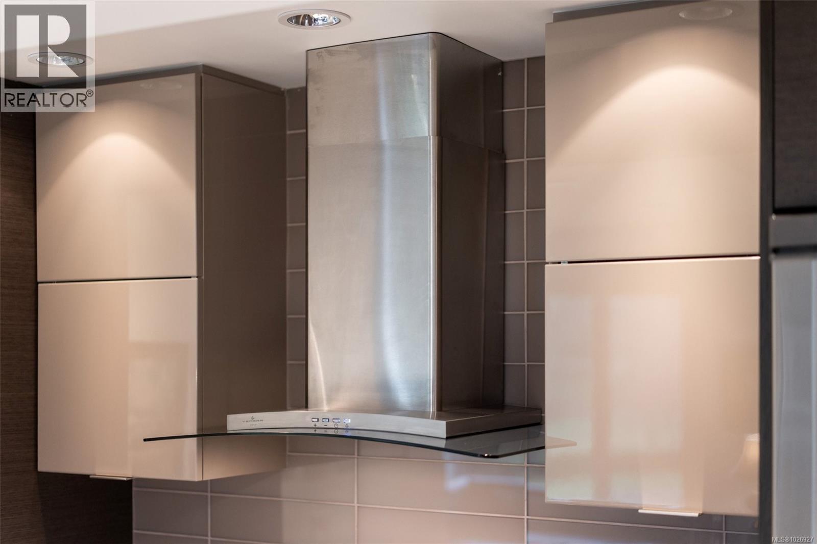 402 200 Douglas St, Victoria, British Columbia  V8V 2P2 - Photo 9 - 1026927