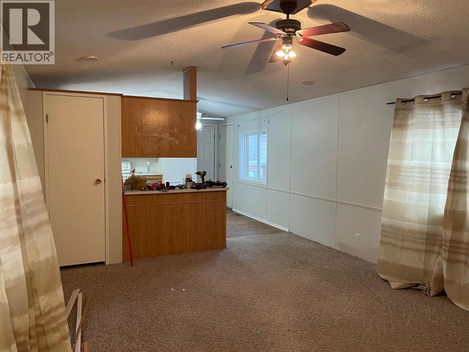 5256 42 Street, Fort Nelson, British Columbia  V0C 1R0 - Photo 5 - R3097097