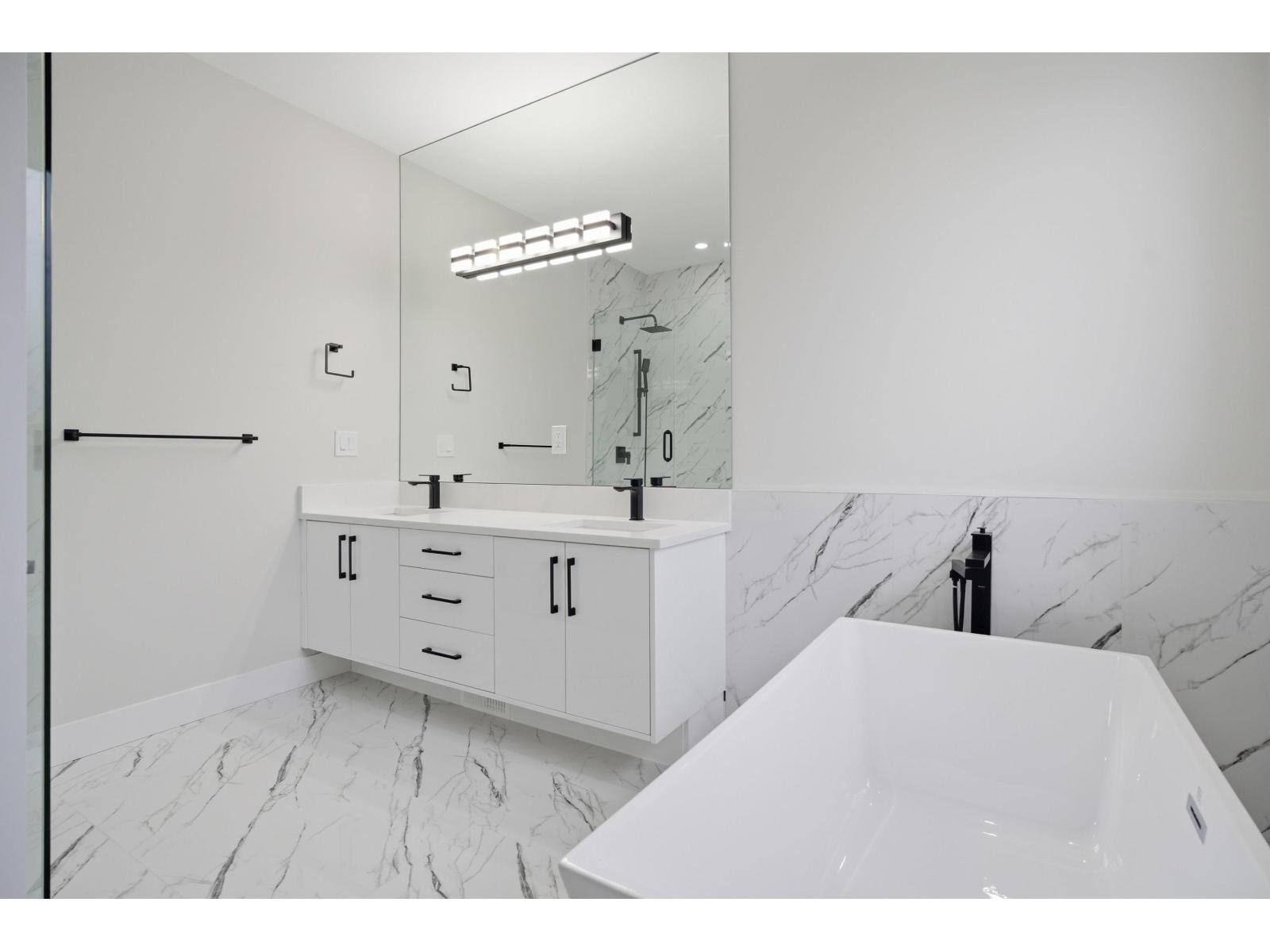 17156 1 Avenue, Surrey, British Columbia  V3Z 9R2 - Photo 9 - R3097086