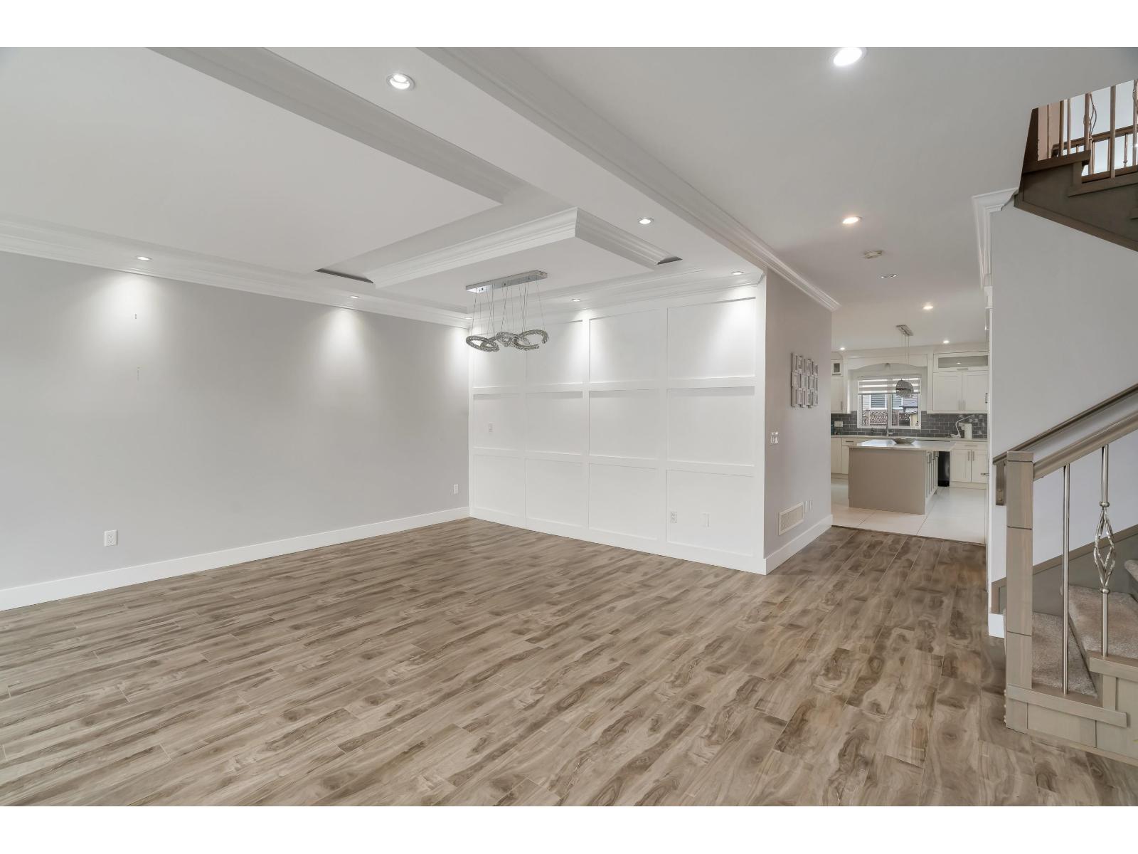 27687 Railcar Crescent, Abbotsford, British Columbia  V4X 0B8 - Photo 4 - R3097040