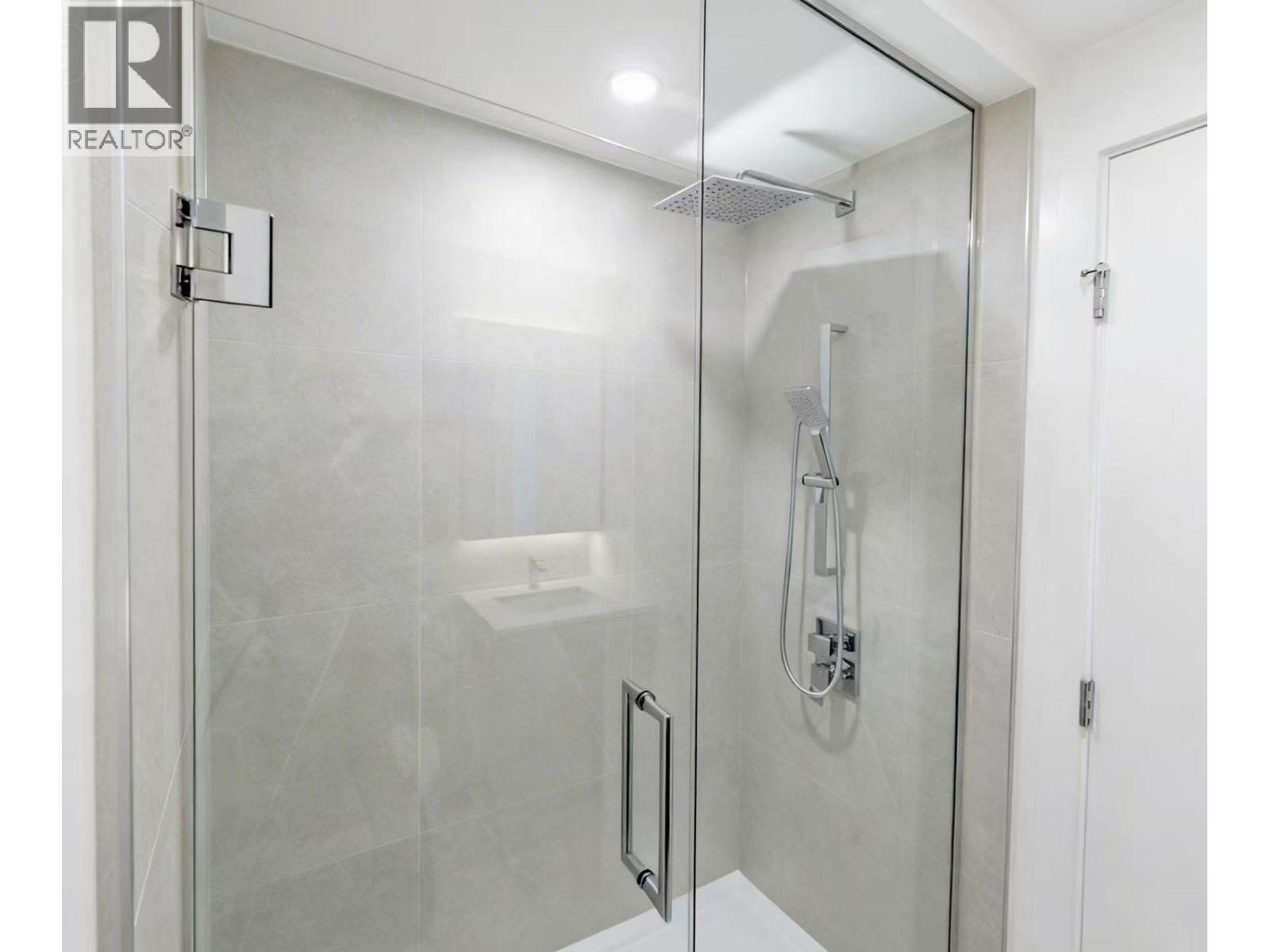 2502 6087 Wilson Avenue, Burnaby, British Columbia  V5H 2R5 - Photo 10 - R3096852