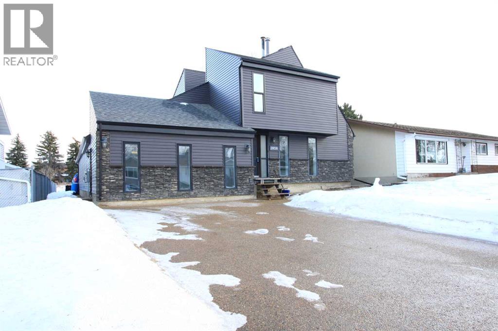 3905 65 Street, Camrose, Alberta  T4V 3R9 - Photo 2 - A2283800