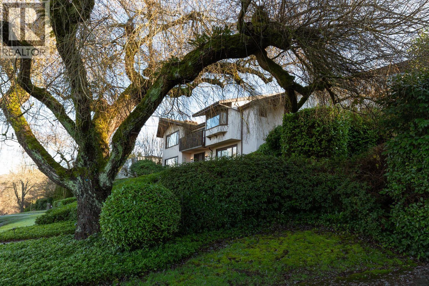 2296 W 32nd Avenue, Vancouver, British Columbia  V6L 2B2 - Photo 14 - R3097140