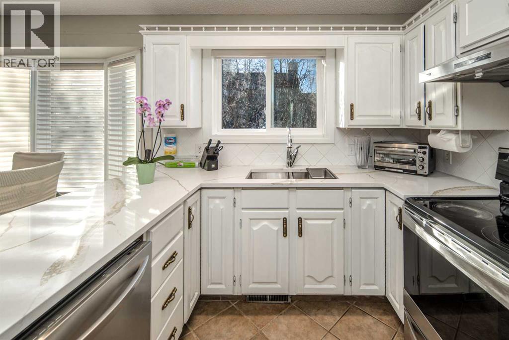 111 Edforth Place Nw, Calgary, Alberta  T3A 3V3 - Photo 10 - A2284103