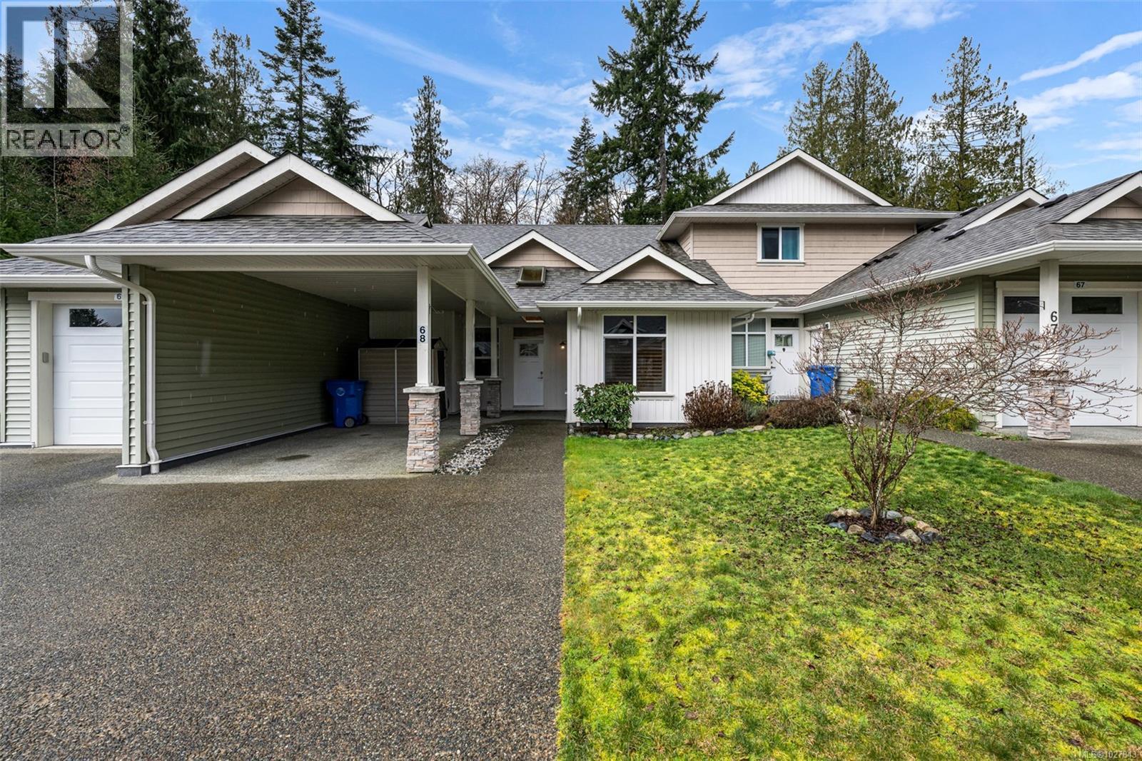 68 300 Grosskleg Way, Lake Cowichan, British Columbia