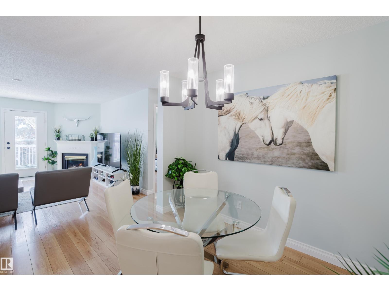 #310 8907 106a Av Nw, Edmonton, Alberta  T5H 3Y7 - Photo 10 - E4476380