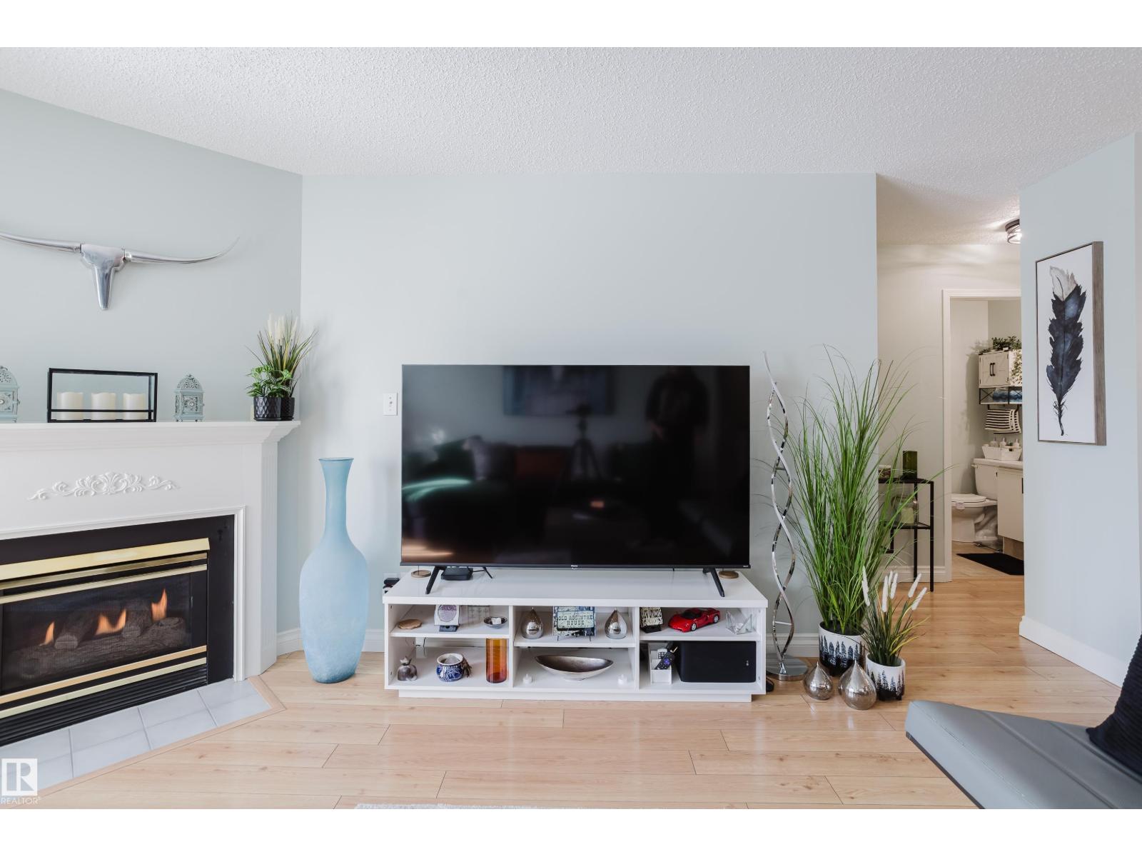 #310 8907 106a Av Nw, Edmonton, Alberta  T5H 3Y7 - Photo 14 - E4476380