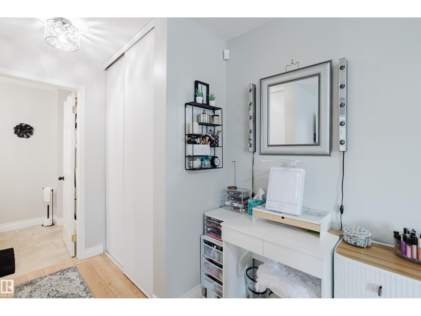 #310 8907 106a Av Nw, Edmonton, Alberta  T5H 3Y7 - Photo 19 - E4476380