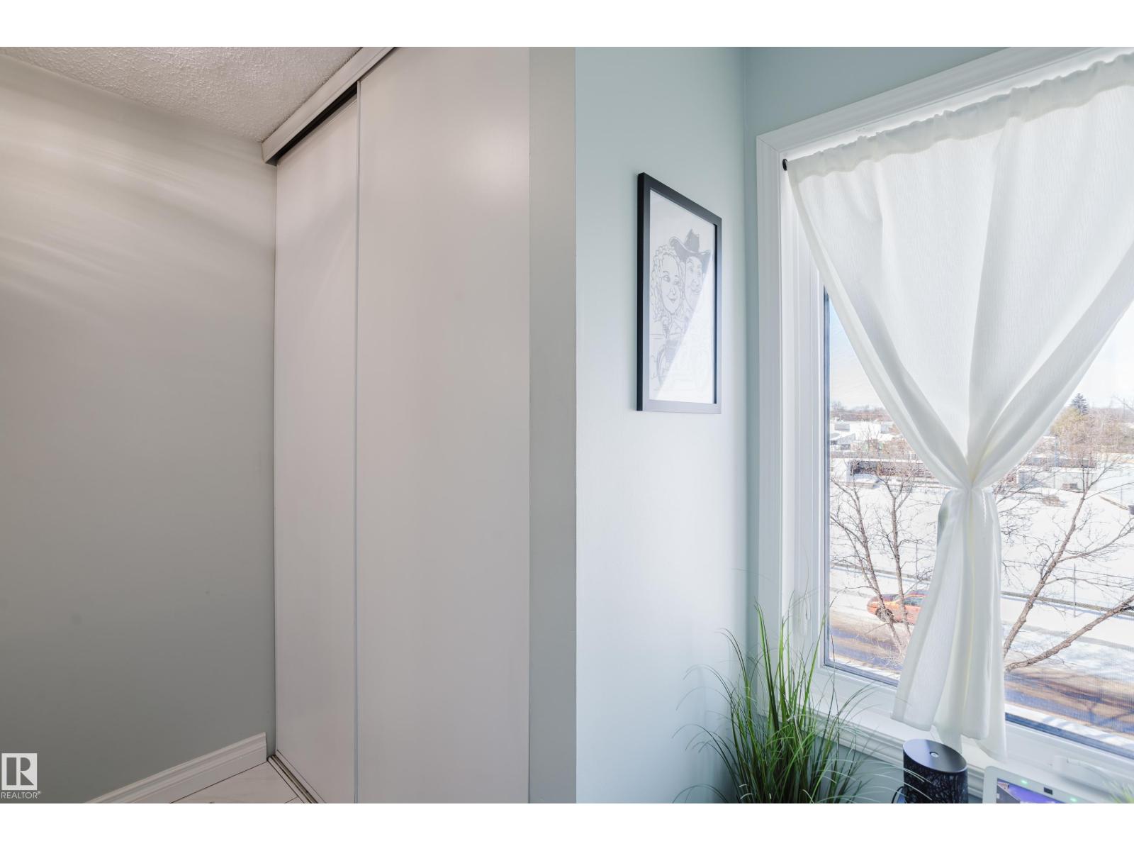 #310 8907 106a Av Nw, Edmonton, Alberta  T5H 3Y7 - Photo 2 - E4476380