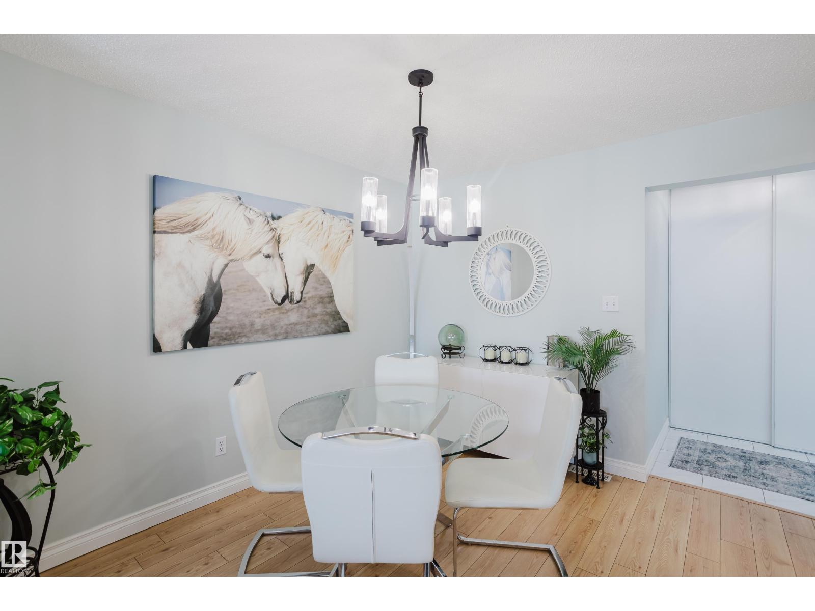 #310 8907 106a Av Nw, Edmonton, Alberta  T5H 3Y7 - Photo 8 - E4476380