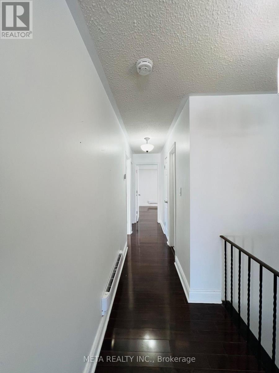 143 Silas Hill Drive, Toronto (Don Valley Village), Ontario  M2J 2X8 - Photo 15 - C12857000