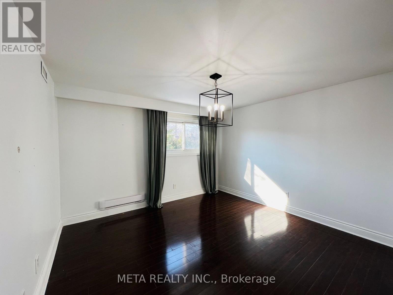 143 Silas Hill Drive, Toronto (Don Valley Village), Ontario  M2J 2X8 - Photo 16 - C12857000