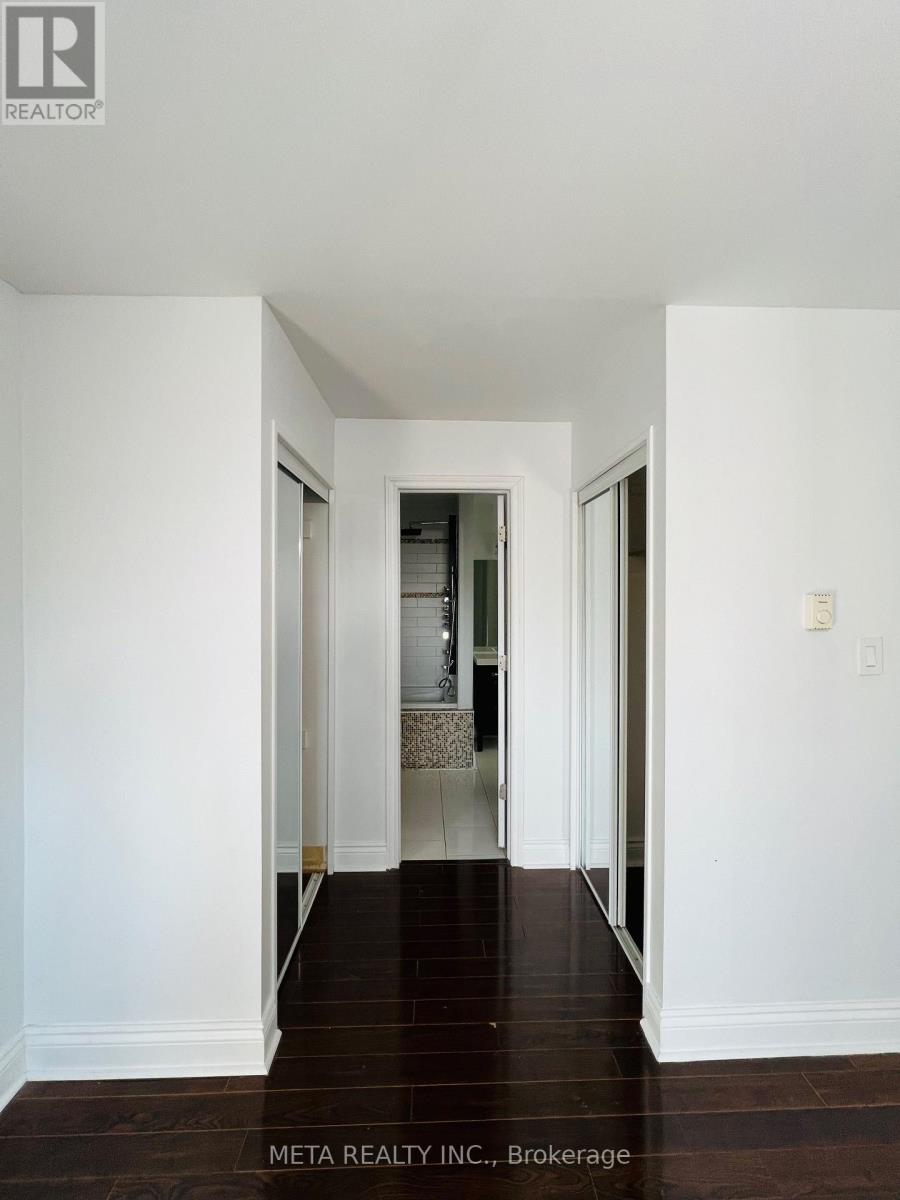 143 Silas Hill Drive, Toronto (Don Valley Village), Ontario  M2J 2X8 - Photo 18 - C12857000