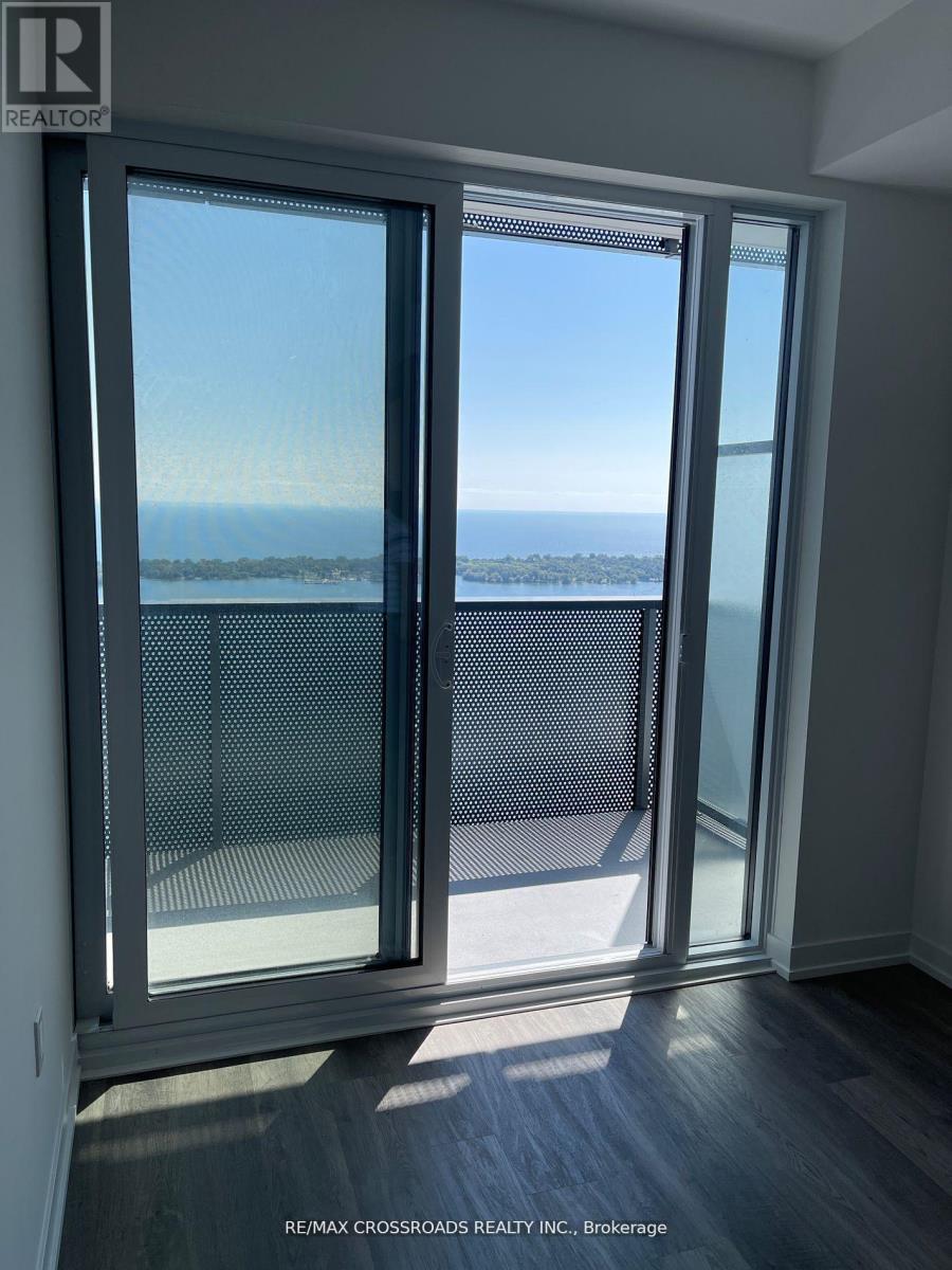 6710 - 55 Cooper Street, Toronto (Waterfront Communities), Ontario  M5E 0G1 - Photo 11 - C12857028