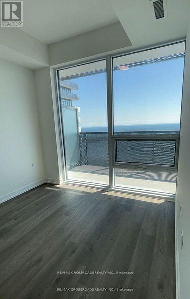 6710 - 55 Cooper Street, Toronto (Waterfront Communities), Ontario  M5E 0G1 - Photo 12 - C12857028