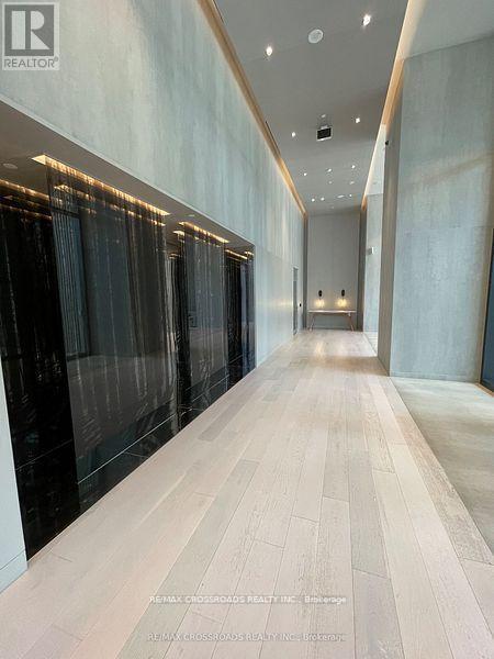 6710 - 55 Cooper Street, Toronto (Waterfront Communities), Ontario  M5E 0G1 - Photo 3 - C12857028