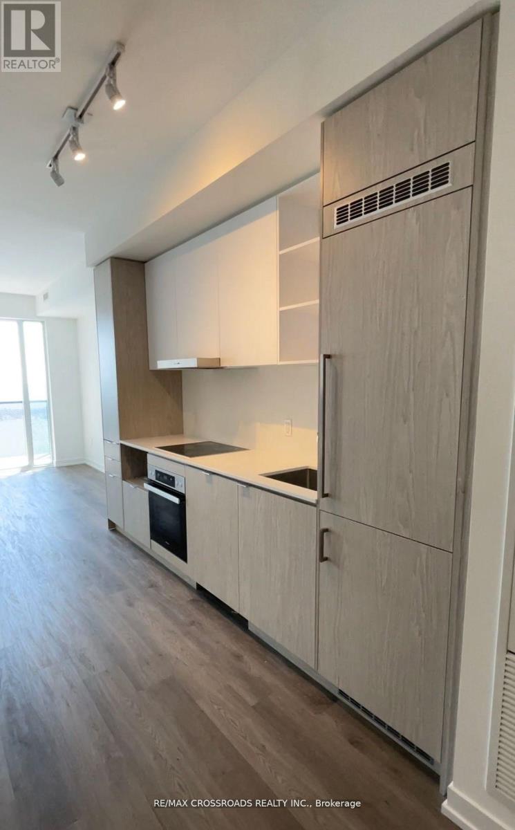 6710 - 55 Cooper Street, Toronto (Waterfront Communities), Ontario  M5E 0G1 - Photo 8 - C12857028