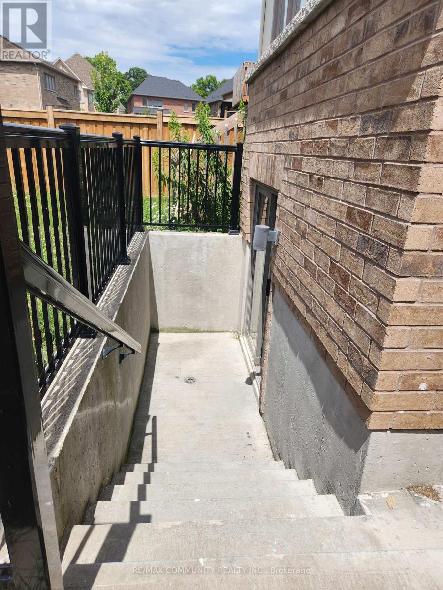 Basement - 14 Audubon Street, Whitby, Ontario  L1P 0C4 - Photo 9 - E12857018