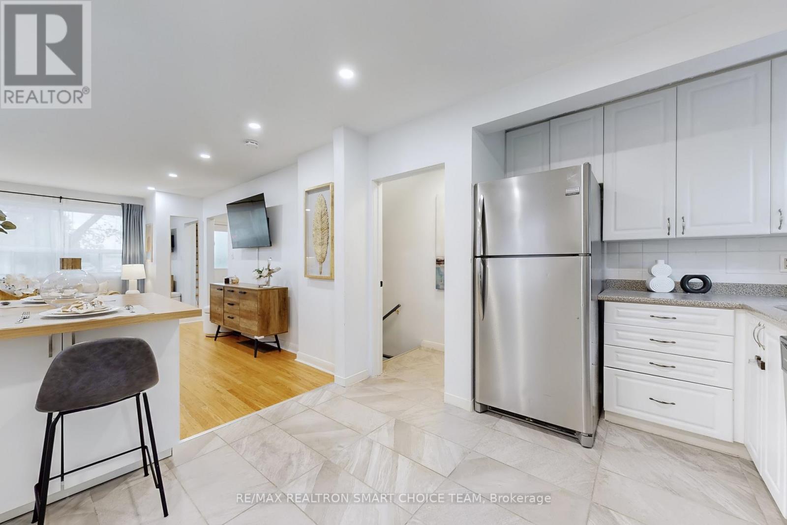 783 Birchmount Road, Toronto (Ionview), Ontario  M1K 1R7 - Photo 11 - E12857038