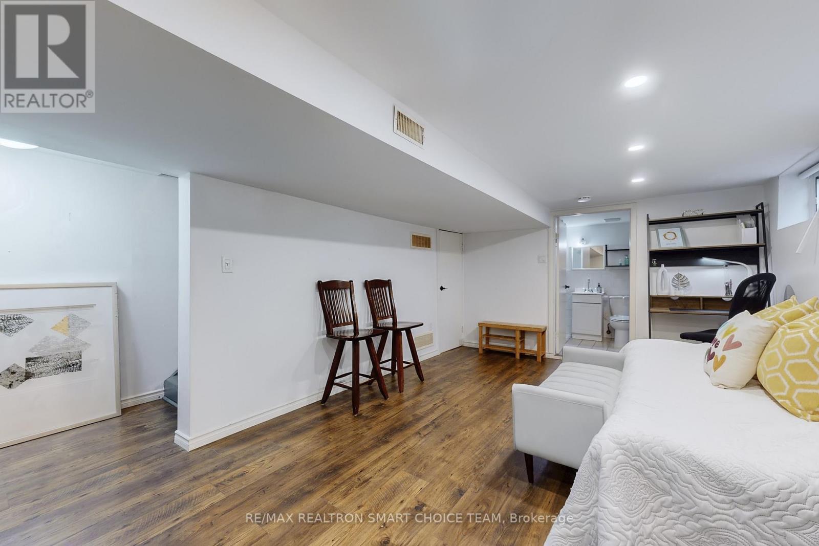 783 Birchmount Road, Toronto (Ionview), Ontario  M1K 1R7 - Photo 32 - E12857038