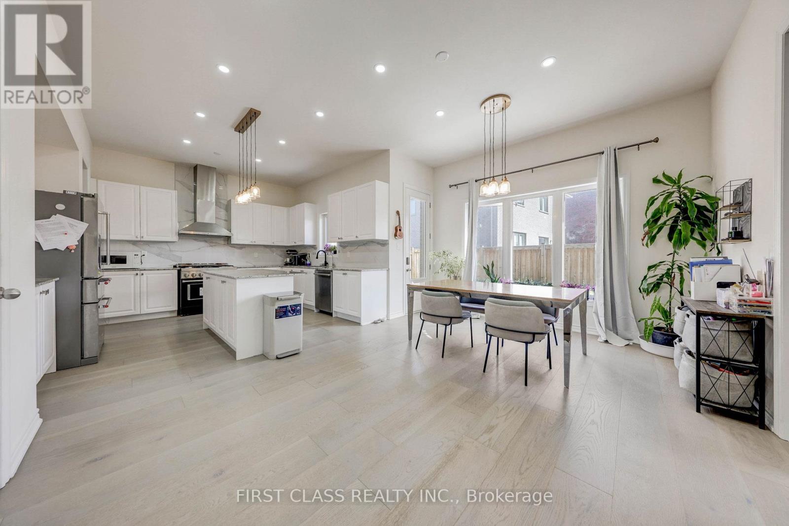 7 Cranley Road, East Gwillimbury, Ontario  L9N 0T7 - Photo 12 - N12857046