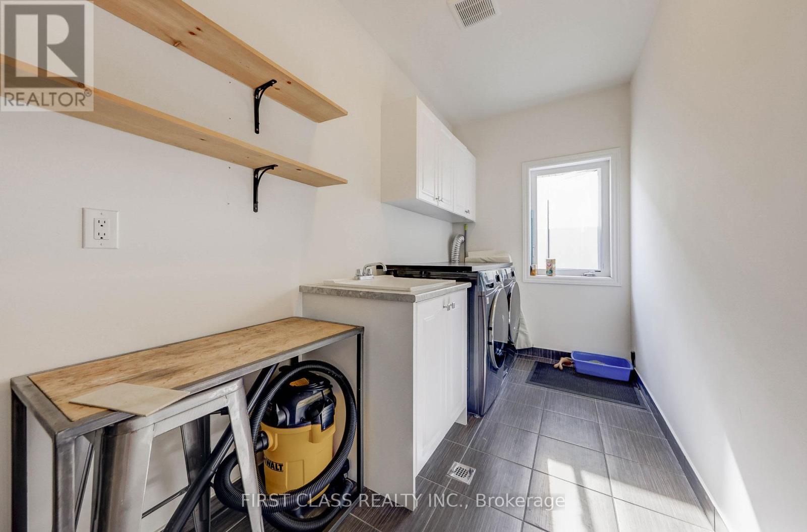 7 Cranley Road, East Gwillimbury, Ontario  L9N 0T7 - Photo 37 - N12857046