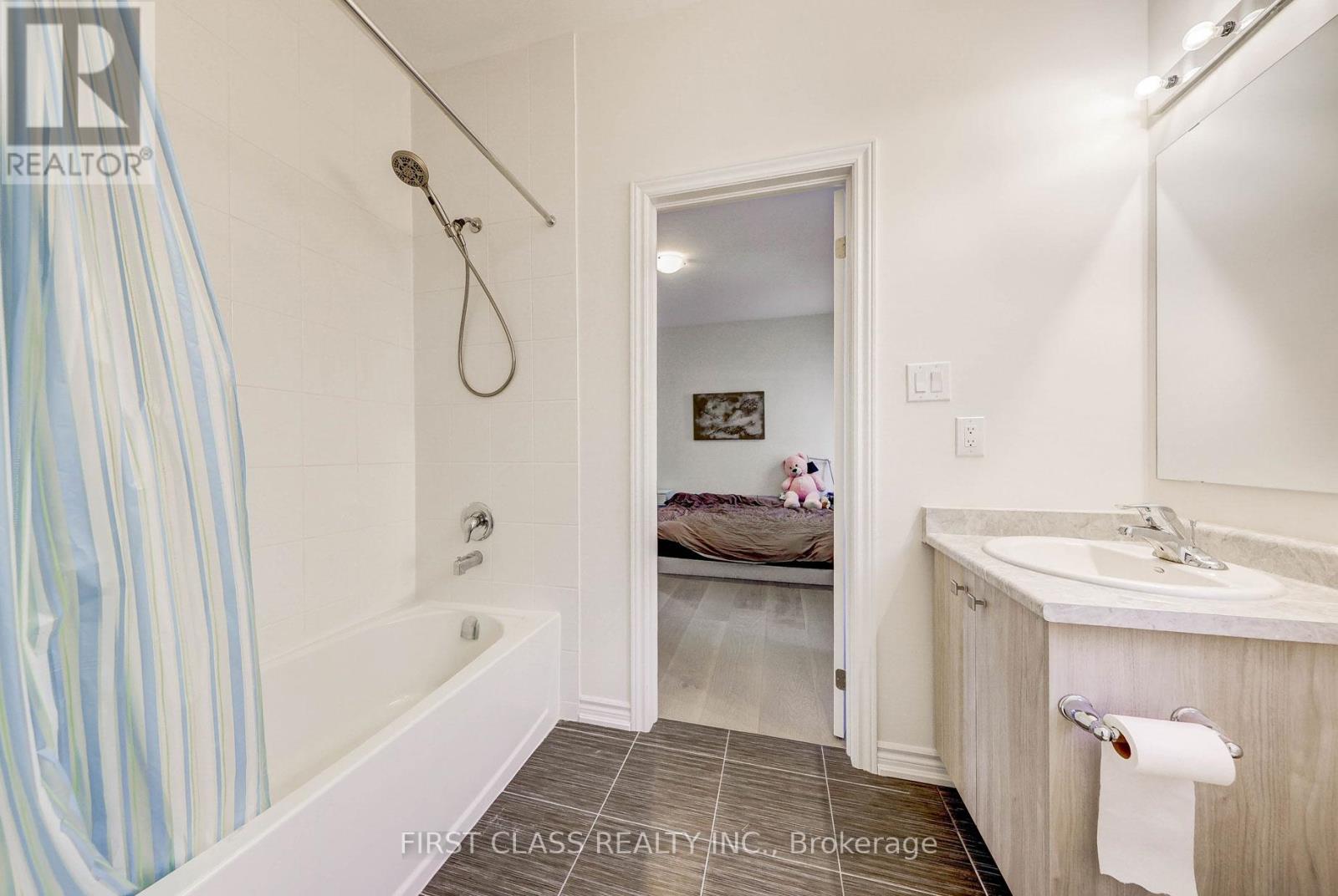 7 Cranley Road, East Gwillimbury, Ontario  L9N 0T7 - Photo 45 - N12857046