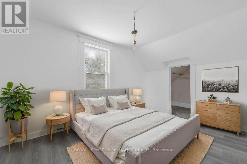 1172 Salem Road, Prince Edward County, Ontario  K0K 1T0 - Photo 21 - X12844460