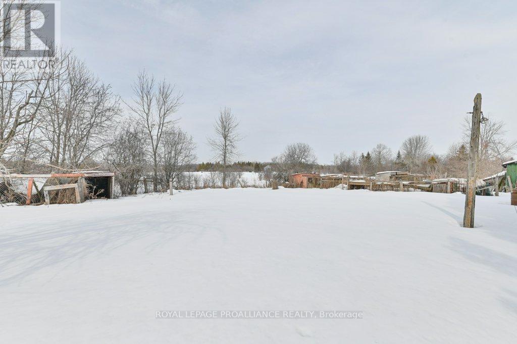 1172 Salem Road, Prince Edward County, Ontario  K0K 1T0 - Photo 30 - X12844460