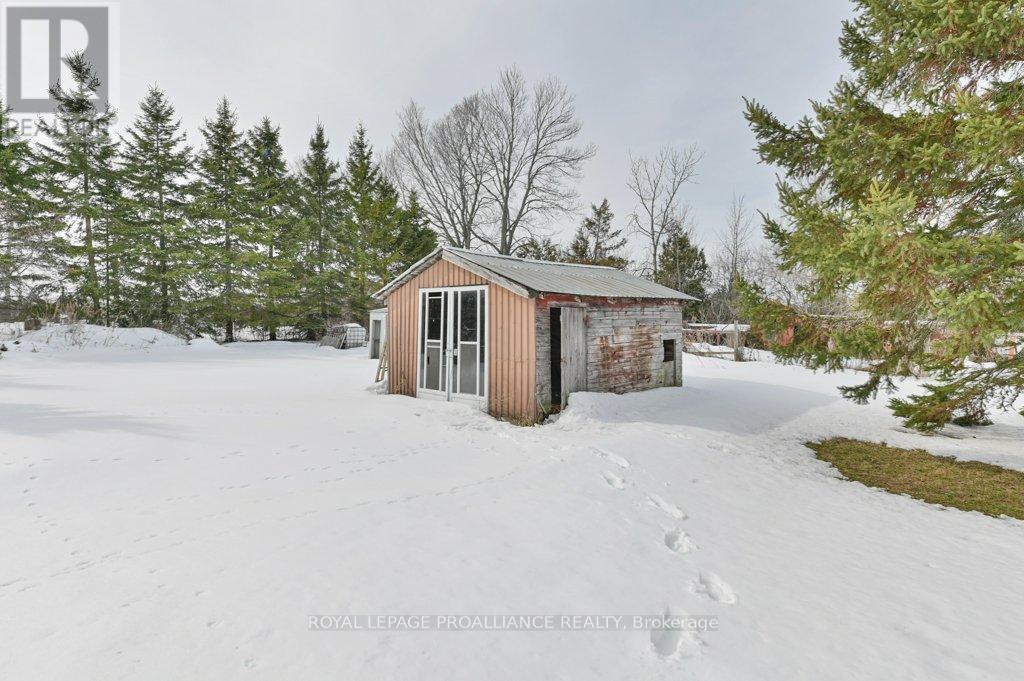 1172 Salem Road, Prince Edward County, Ontario  K0K 1T0 - Photo 29 - X12844460