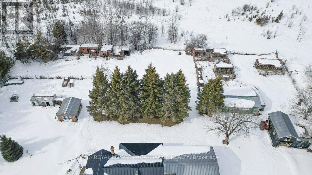 1172 Salem Road, Prince Edward County, Ontario  K0K 1T0 - Photo 35 - X12844460