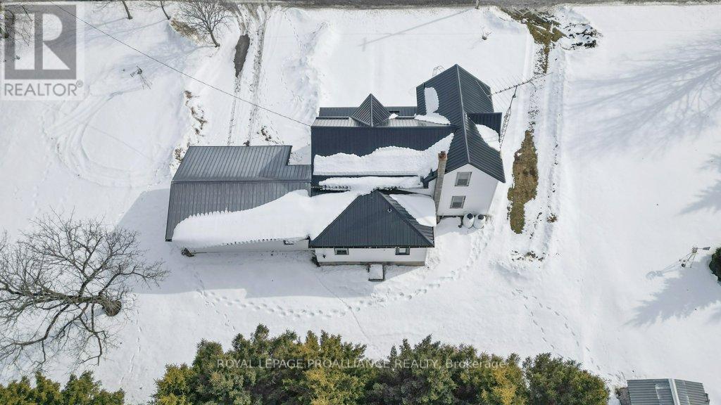 1172 Salem Road, Prince Edward County, Ontario  K0K 1T0 - Photo 37 - X12844460