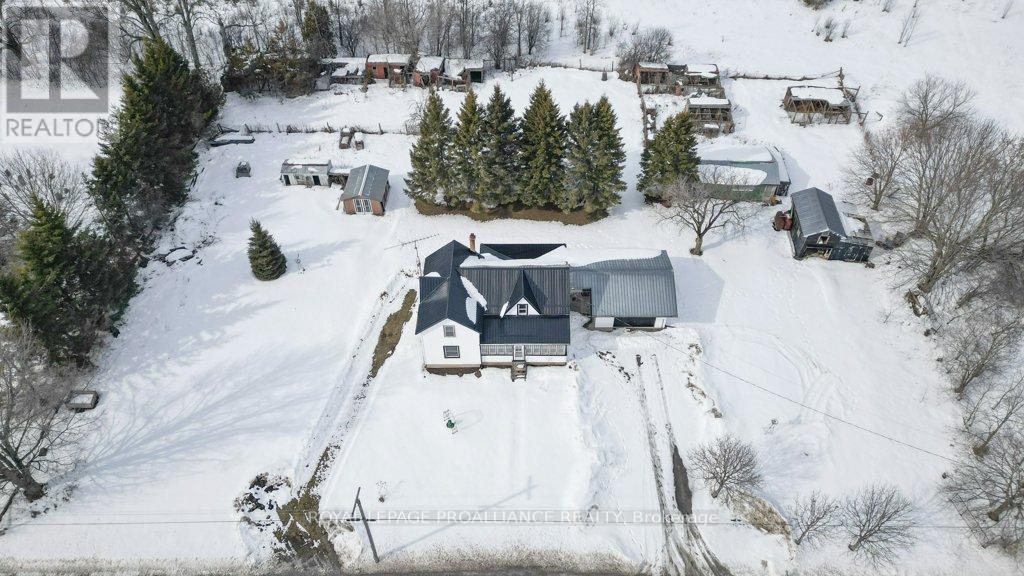 1172 Salem Road, Prince Edward County, Ontario  K0K 1T0 - Photo 43 - X12844460