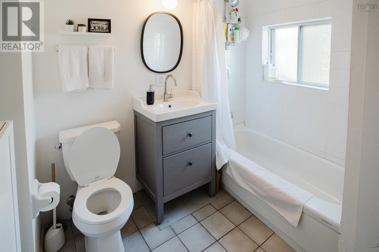 5654 Nora Bernard Street, Halifax, Nova Scotia  B3K 1B5 - Photo 24 - 202604069